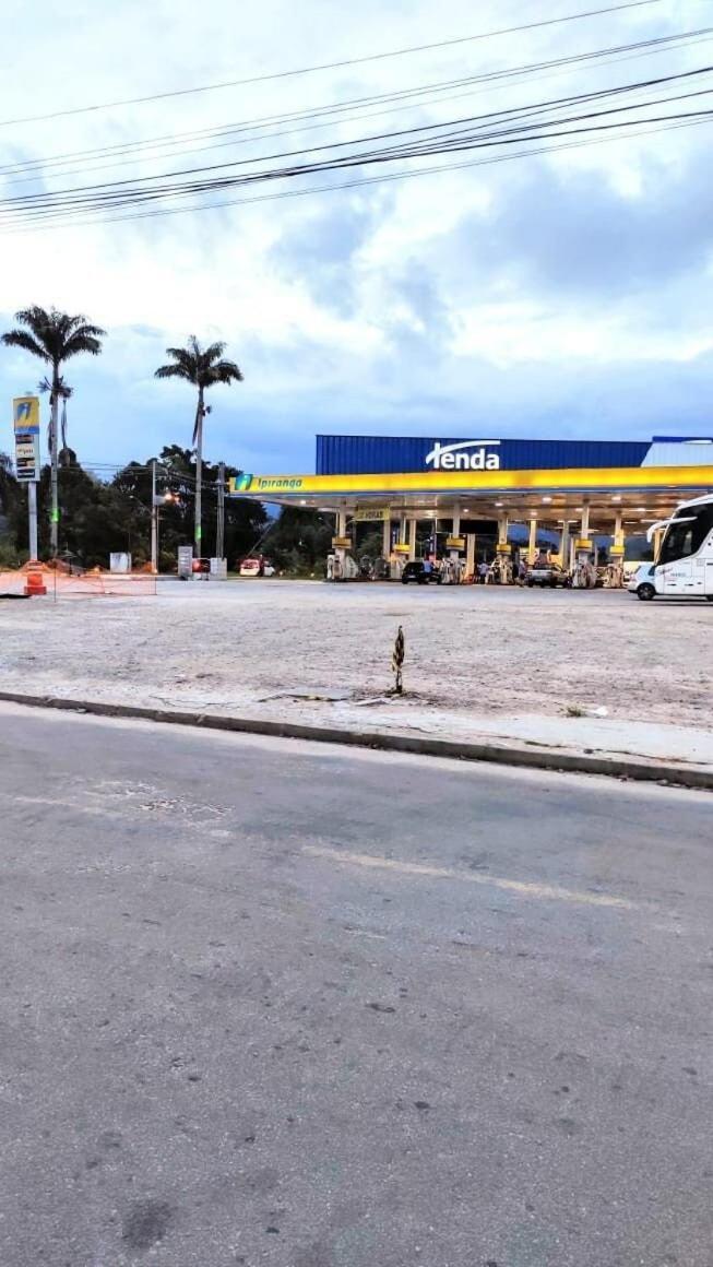 Apartmán Apartamento Com Piscina Churrasqueira Em Ubatuba Exteriér fotografie