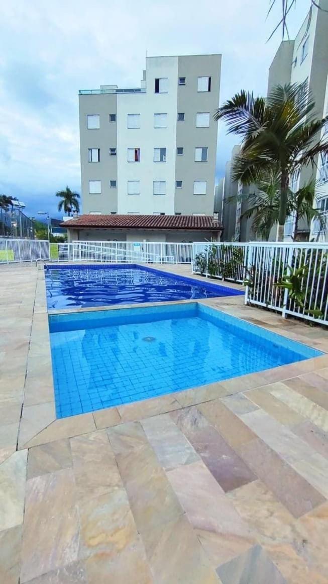 Apartmán Apartamento Com Piscina Churrasqueira Em Ubatuba Exteriér fotografie